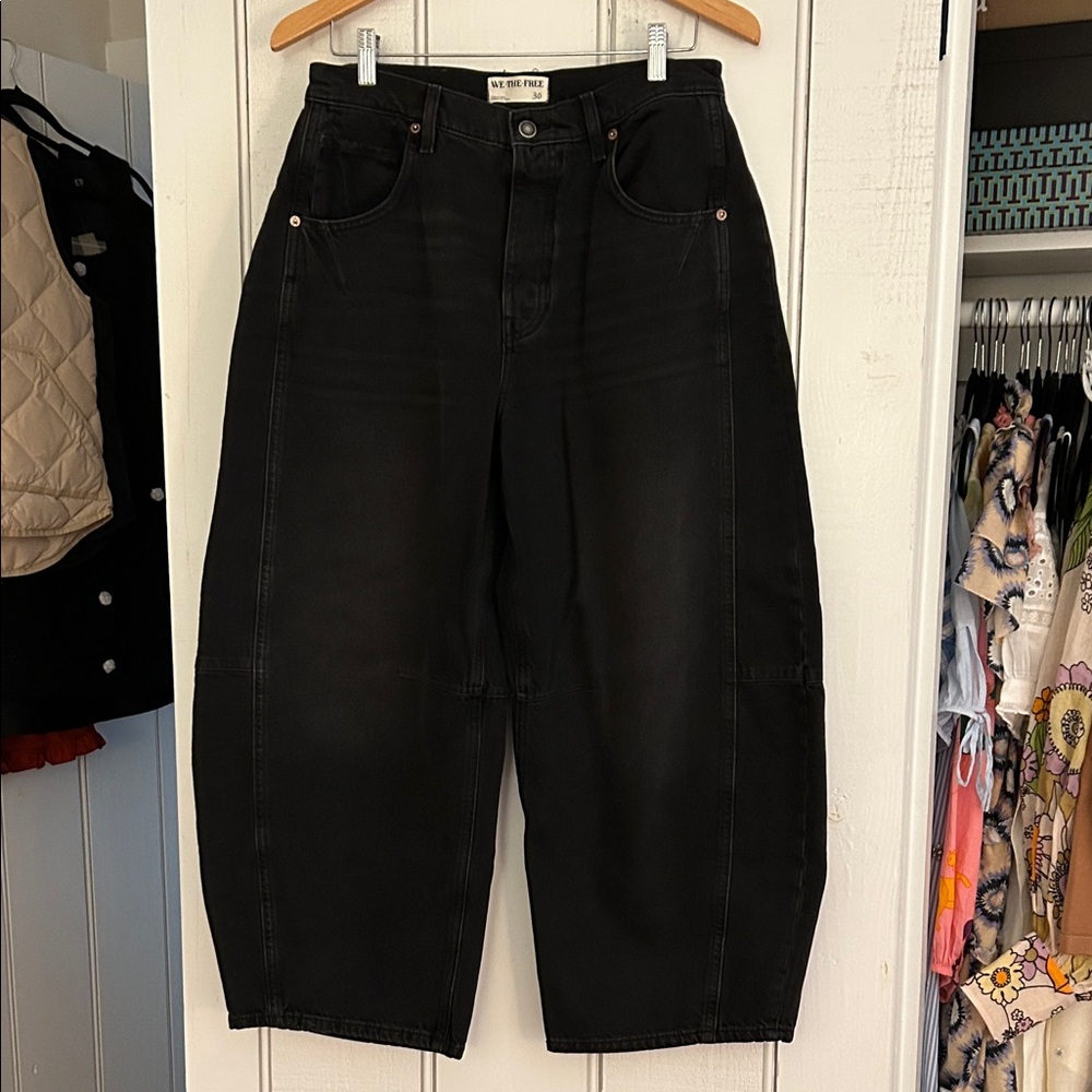We the Free Free People Good Luck Mid Rise Barrel Jeans 30 Black